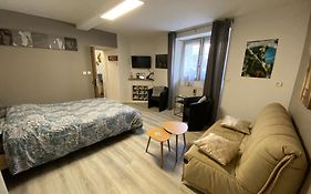 Logement Entier Rez-De-Chaussee